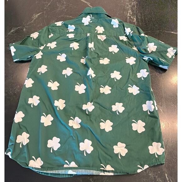 Mad Engine St. Patricks Clover button up 100% Cotton MED - Picture 2 of 7